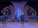 杨艺广场舞背水姑娘下载