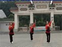 刘荣广场舞侨乡春天歌如潮