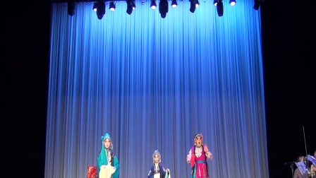 咏粹京剧社《锁麟囊》选段三让椅下载