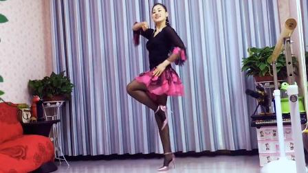 青青世界广场舞32步韵律操《美丽惹的祸》下载