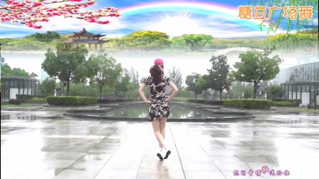 动动广场舞《最美姑娘》DJ 24步背面下载