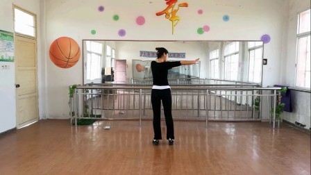 红领巾梦千年广场舞《掌心上的时光》下载