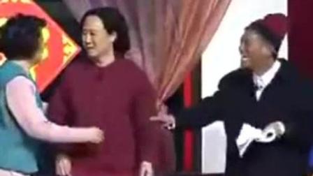 赵本山唯一的一次演小品时笑场《原因是被宋