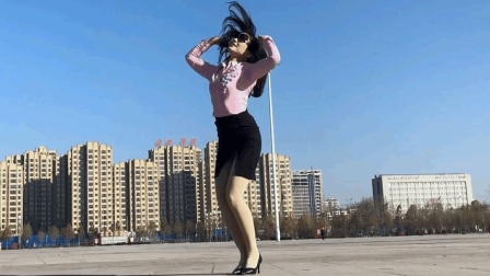 青青世界广场舞《我的姑奶奶》室外版下载