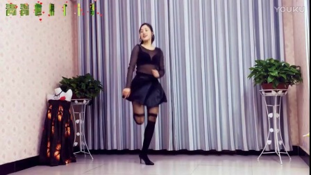 青青世界广场舞《小气鬼》鬼步舞下载