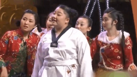 二人转《欢乐山乡》欢乐趣事多 王小虎 王小力表演下载