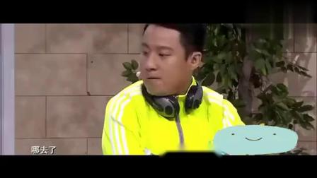 《低头族》郭阳郭亮爆笑小品 郭冬临出场画