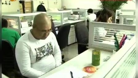 王龙小品《红色炸弹》小胖纸的娱乐方式 太
