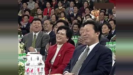《坐享其成》牛群冯巩春晚会相声