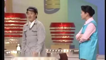 小品《小九老乐》赵本山被媳妇轰出了门