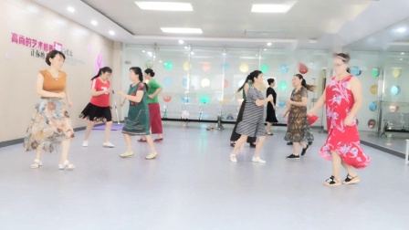 舞灵美娜子广场舞《野花香》10人队型编舞