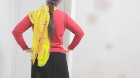 舞灵美娜子广场舞《桥边姑娘》好听好看简单