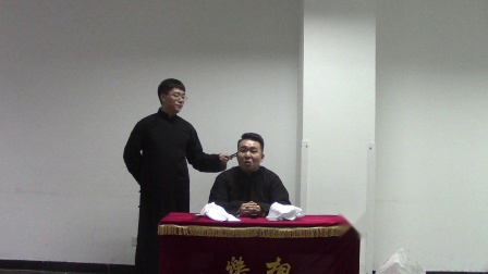 《口吐莲花》左嘉文 戴会昭 博乐相声社相声大全下载 看着也太逗了吧