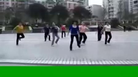周思萍广场舞《最炫民族风》好听好看简单易学适合初学者下载