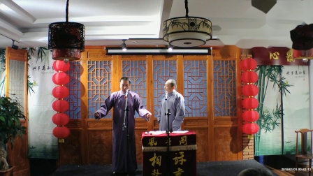 《偷论 》 赵玉新 于云佳 风音阁相声大会 高清视频mp4免费下载下载