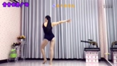 青青世界广场舞 《恰恰大眼睛》下载