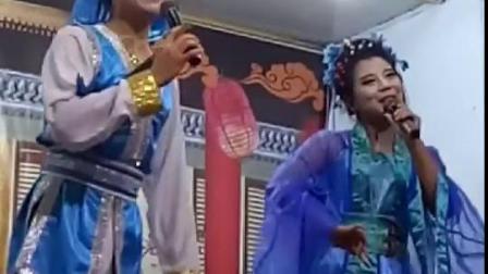 二人转小帽《反叫五更》赵晓虎 高媛