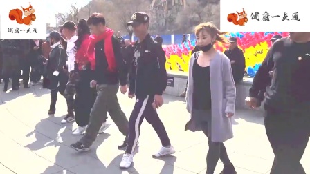 动感广场舞《狂浪》辣妈大叔齐跳好看好学