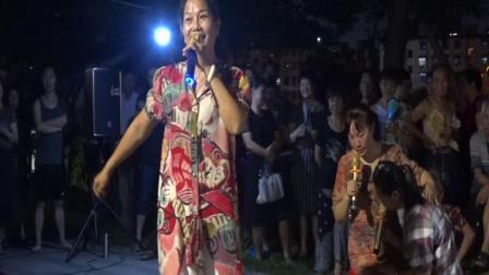 甬剧《天要落雨娘要嫁人》任维芳 周秀琴 郑秀凤在望春街道三眼桥青青金秋纳凉晚会上演唱