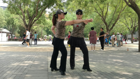 陶然亭水兵舞第二套《乌毡帽情缘》音乐好听