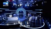 妻子跟着跟踪丈夫发现他跟同事亲亲抱抱他的解释太逗了下载