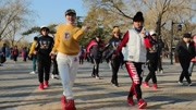 陶然亭阳光鬼步舞《幺妹住在十三寨》广场舞