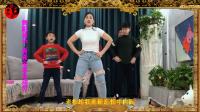 青青世界广场舞《忘情牛肉面 》最笨人学广场舞慢动作下载