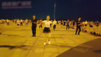 中老年健身操《漫步人生路》伸伸胳膊扭扭腰